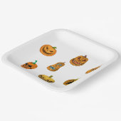 Halloween Pumpkins. Pappteller (Gewinkelt)