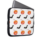 Halloween Pumpkins und Fledermäuse, Trick oder Tre Laptopschutzhülle (Vorne Rechts)