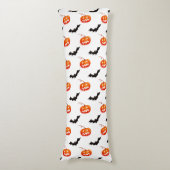 Halloween Pumpkins und Fledermäuse, Trick oder Tre Seitenschläferkissen (Vorderseite Vertikal)