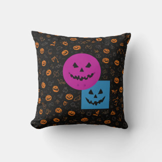 Halloween Queen Pillow Cushion Kissen