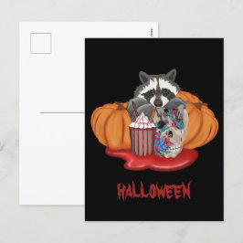 Halloween Raccoon mit Schädel und Kürbis Feiertagspostkarte