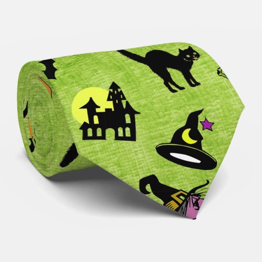 Halloween Random Iconic Muster Green BG Krawatte (Gerollt)