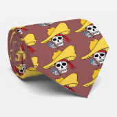 Halloween-Rauchskull mit Bandana-Cartoon Krawatte (Gerollt)