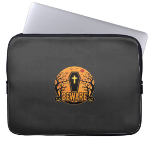 Halloween Sarg Vorsicht Kürbis Horror Design_1 Laptopschutzhülle