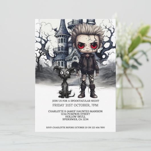 Halloween Scary Boy and Dog Under a Full Moon Einladung (Stehend Vorderseite)