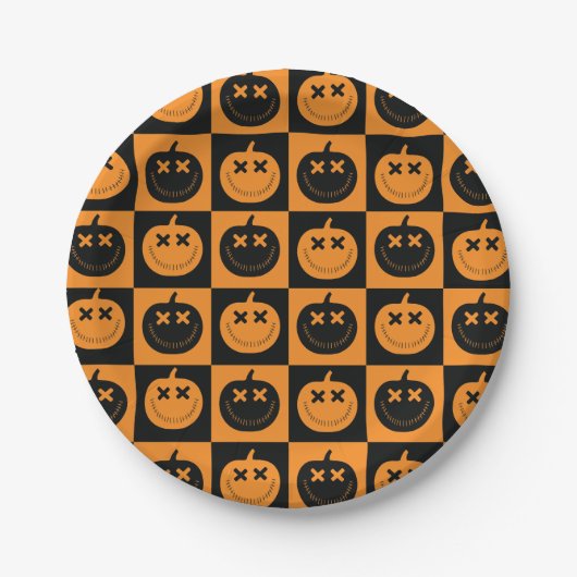Halloween-Schachbretter Muster mit Kürbis Pappteller (Vorderseite)