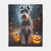 Halloween Schnauzer mit Pumpkins Beängstigend Fleecedecke (Vorderseite)
