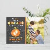 Halloween Schwangerschaftsankündigung Trick oder T Ankündigung (Stehend Vorderseite)