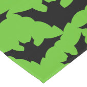 Halloween Schwarz-Fledermäuse grün coole Gaumenmus Kurzer Tischläufer (Ecke)
