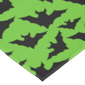 Halloween Schwarz-Fledermäuse grün coole Gaumenmus Tischdecke (Schrägansicht)