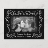 Halloween Schwarz-weiß Scroll Foto Save the Date Ankündigungspostkarte (Vorderseite)