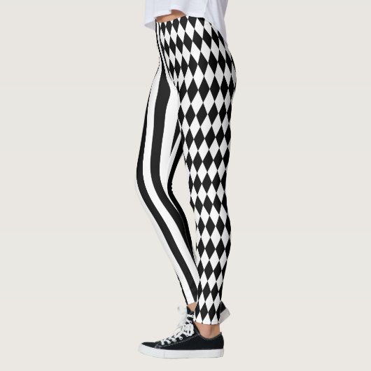 Halloween Schwarz-weiß Stripes Harlequin Pattern Leggings (Links)