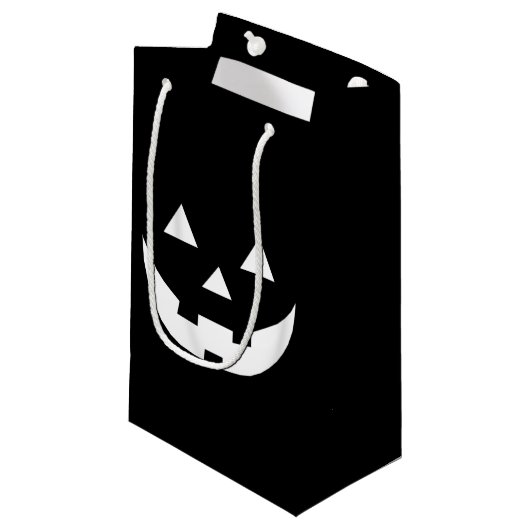 Halloween Schwarz-weiße Kürbislaterne beängstigend Kleine Geschenktüte (Vorderseite Schrägansicht)