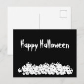 Halloween Schwarz-weißer Schädelhaufen Postkarte (Vorne/Hinten)
