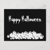 Halloween Schwarz-weißer Schädelhaufen Postkarte (Vorderseite)
