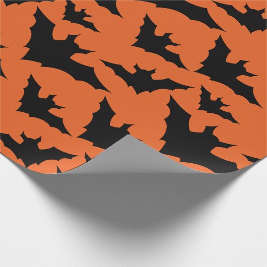 Halloween Schwarze Fledermäuse coole Löffelmuster Geschenkpapier (Ecke)