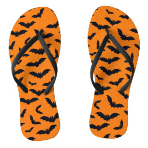 Halloween schwarze Fledermäuse orange nahtloses Mu Badesandalen