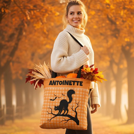 Halloween-Schwarze Katze auf Baum Orange Gingham K Tasche