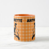 Halloween schwarze Katze & Fledermäuse orange Karo Tasse (Zentrum)