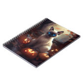 Halloween Siamkatze mit Pumpkins Beängstigend Notizblock (Linke Seite)