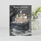 Halloween Skeletal Couple Costume Party Einladung (Stehend Vorderseite)