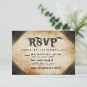 Halloween Skeleton Brown Gothic Wedding RSVP Karte (Stehend Vorderseite)