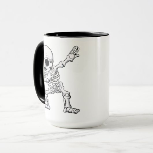 Halloween Skeleton Dabbing Tasse (Vorderseite Links)