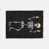 Halloween Skeleton Drink Peach Bellini Schwanz Fleecedecke (Vorderseite (Horizontal))