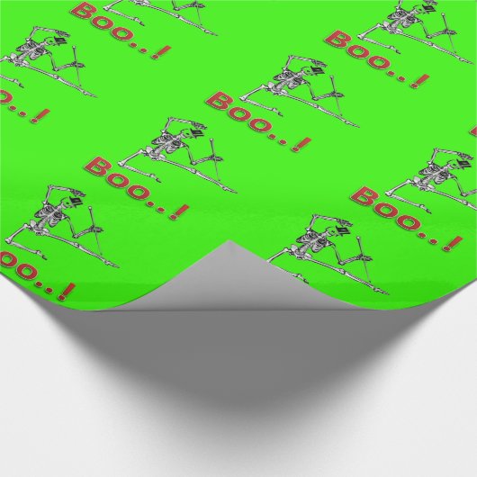 Halloween Skeleton Geschenkpapier (Ecke)