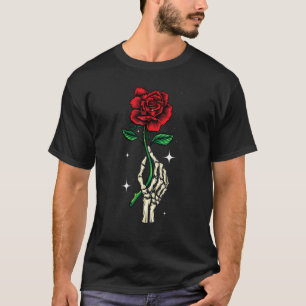 Halloween Skeleton Hand hält eine Rote Rose T-Shirt