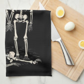 Halloween Skeleton I fand Humerus Funny Costume Geschirrtuch (Viertel Falte)
