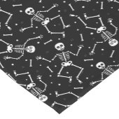 Halloween Skeleton Muster Kurzer Tischläufer (Ecke)