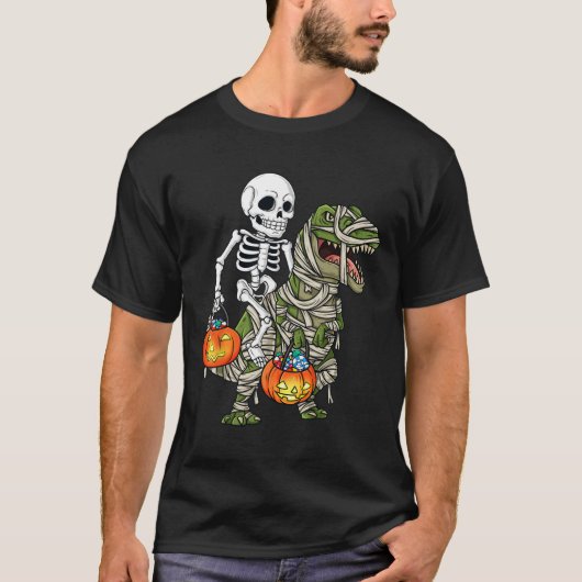 Halloween Skeleton Riding Mummy Dinosaur T Rex Spa T-Shirt (Vorderseite)