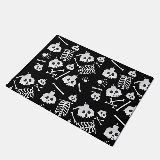 Halloween Skeleton Skull Bones Muster Fußmatte (Schrägansicht)