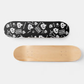 Halloween Skeleton Skull Bones Muster Skateboard (Horizontal)