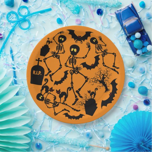 Halloween Skeletons Macabre Dance Pappteller (Party)