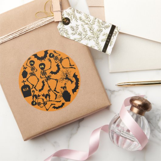 Halloween Skeletons Macabre Dance Runder Aufkleber (Schenken)