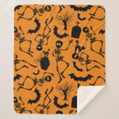 Halloween Skeletons Macabre Dance Sherpadecke (Vorderseite)