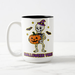 Halloween-Skelett-Kürbis-Vibes Zweifarbige Tasse