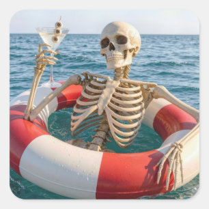 Halloween-Skelett schwebt in einem Rettungsring  Quadratischer Aufkleber