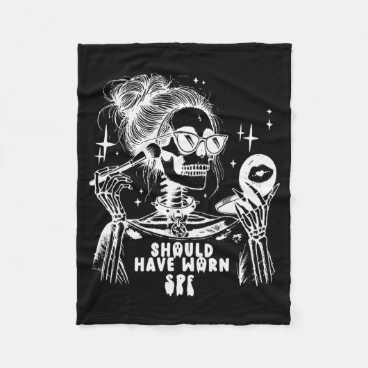 Halloween Skin Care Esthetician Skeleton Skin Esth Fleecedecke (Vorderseite)