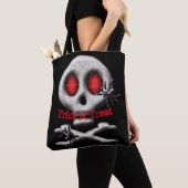 Halloween Skull and Spiders Trick oder Trete Tasche (Von Nahem)