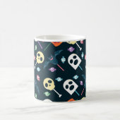 Halloween Skulls & Ghosts Candy Pattern Tasse (Mittel)