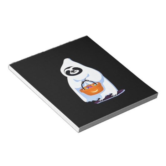 Halloween sloth dressed as ghost going trick or tr notizblock (angewinkelt)