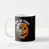 Halloween Soccer Skeleton Kaffeetasse (Links)