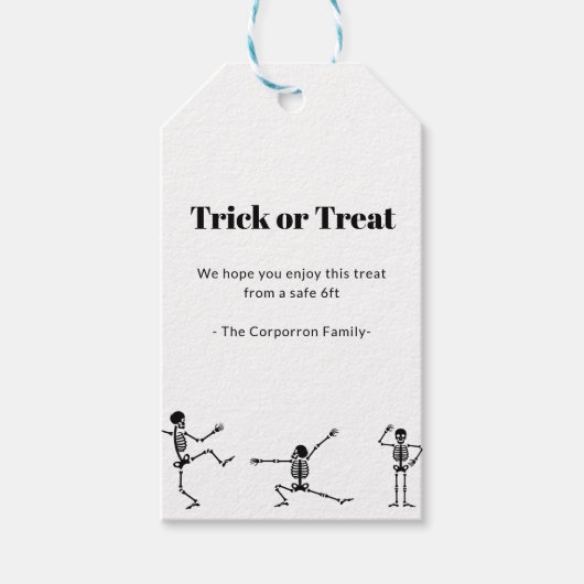 Halloween Social Distancing Skeleton Gift Tags Geschenkanhänger (Vorderseite)