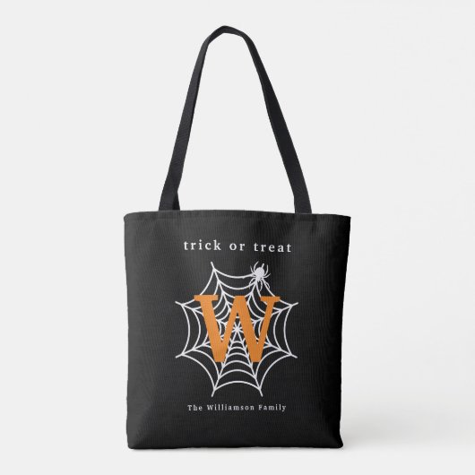 Halloween Spider Web Trick oder Treat Monogram Tasche (Rückseite)