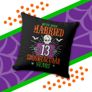 Halloween Spooktacular 13. Hochzeitstag Kissen