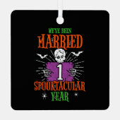 Halloween Spooktacular 1. Hochzeitstag Ornament Aus Metall (Rückseite)