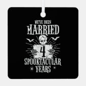 Halloween Spooktacular 4. Hochzeitstag Ornament Aus Metall (Rückseite)